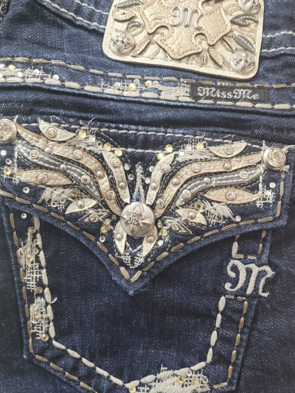 Miss Me Rhinestones Jeans**Mid Rise**Easy Boot**26